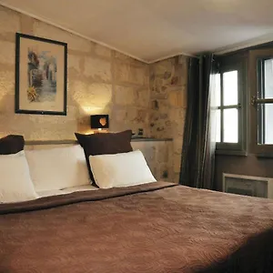 Du Palais Des Papes Avignon